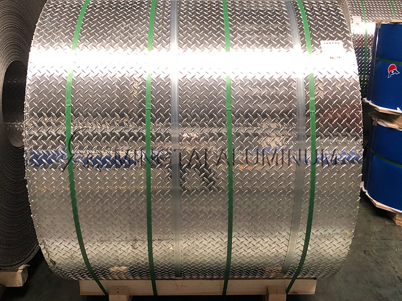 明泰鋁業(yè)5052花紋鋁板_直銷廠家_價(jià)格優(yōu)惠